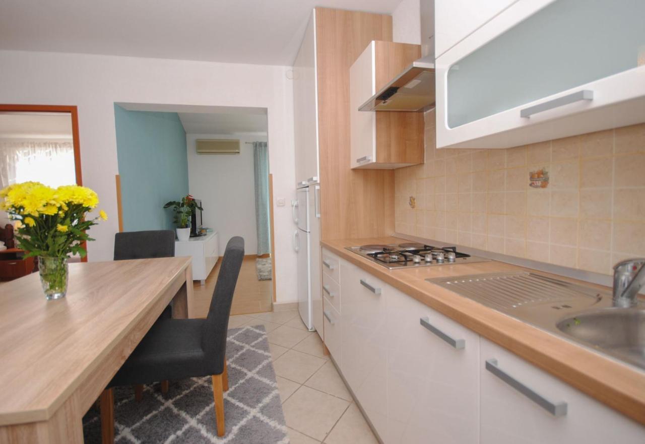 Apartment Tina Podstrana Extérieur photo