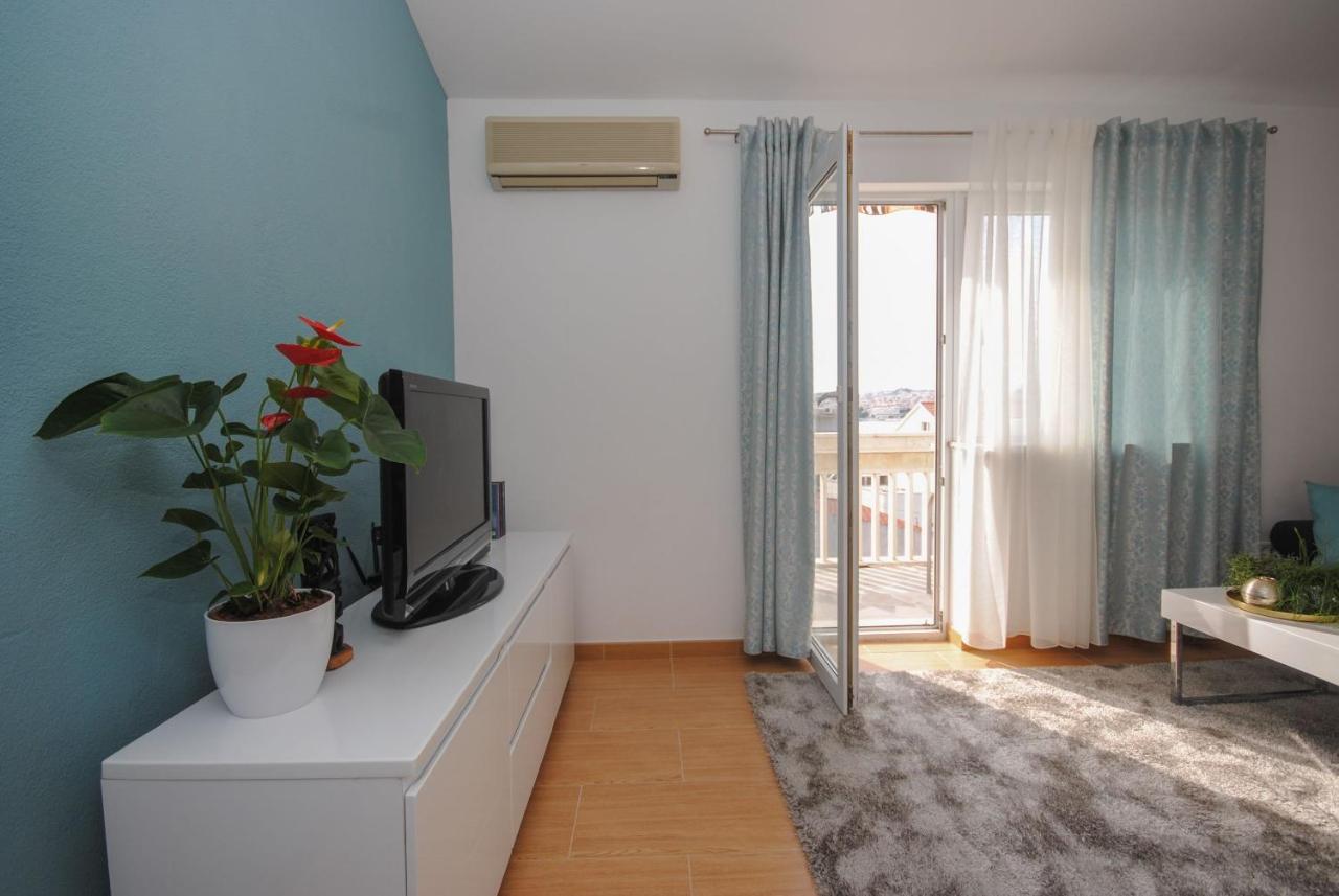 Apartment Tina Podstrana Extérieur photo